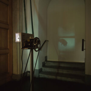 Rosa Barba / Flight machine (2002)