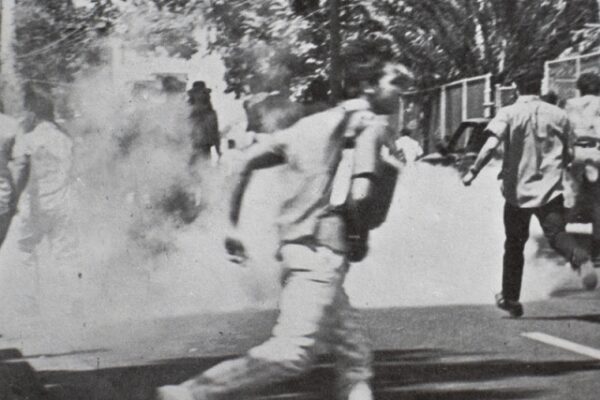 VIDEOGRAFIAS INVISIBLES - 12