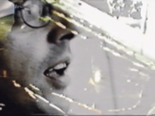 VIDEOGRAFIAS INVISIBLES - 32 (1)